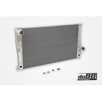 BMW 135i 335i 35i N54 N55 Automatic 2007-2013 (E9X E82 E89) Radiator