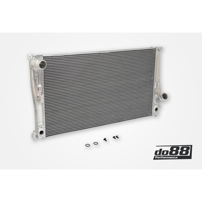 BMW 135i 335i 35i N54 N55 Automatic 2007-2013 (E9X E82 E89) Radiator