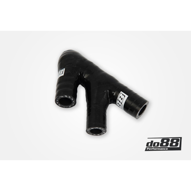 Audi RS4 2.7 Bi Turbo F-hose Black