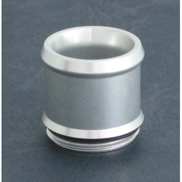 25mm outlet adaptor, suits 25mm (1”) I.D. hose.