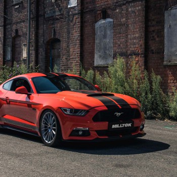 Ford Mustang 5.0 V8 GT (Fastback) - Resonated (Quieter) Cat-Back Exhaust System with Quad Polished GT-90 Trims (For Roush Valance) - Polished